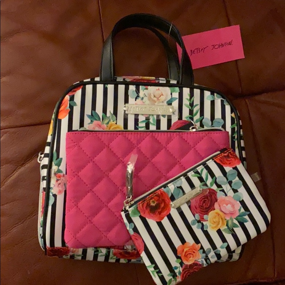 ‼️SOLD‼️Betsey Johnson 3- piece Cosmetic Suitcase